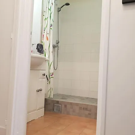 Alesia - Plantes Apartment